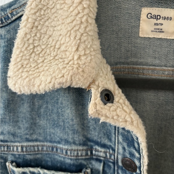 GAP 1969 DENIM JACKET - Picture 5 of 5